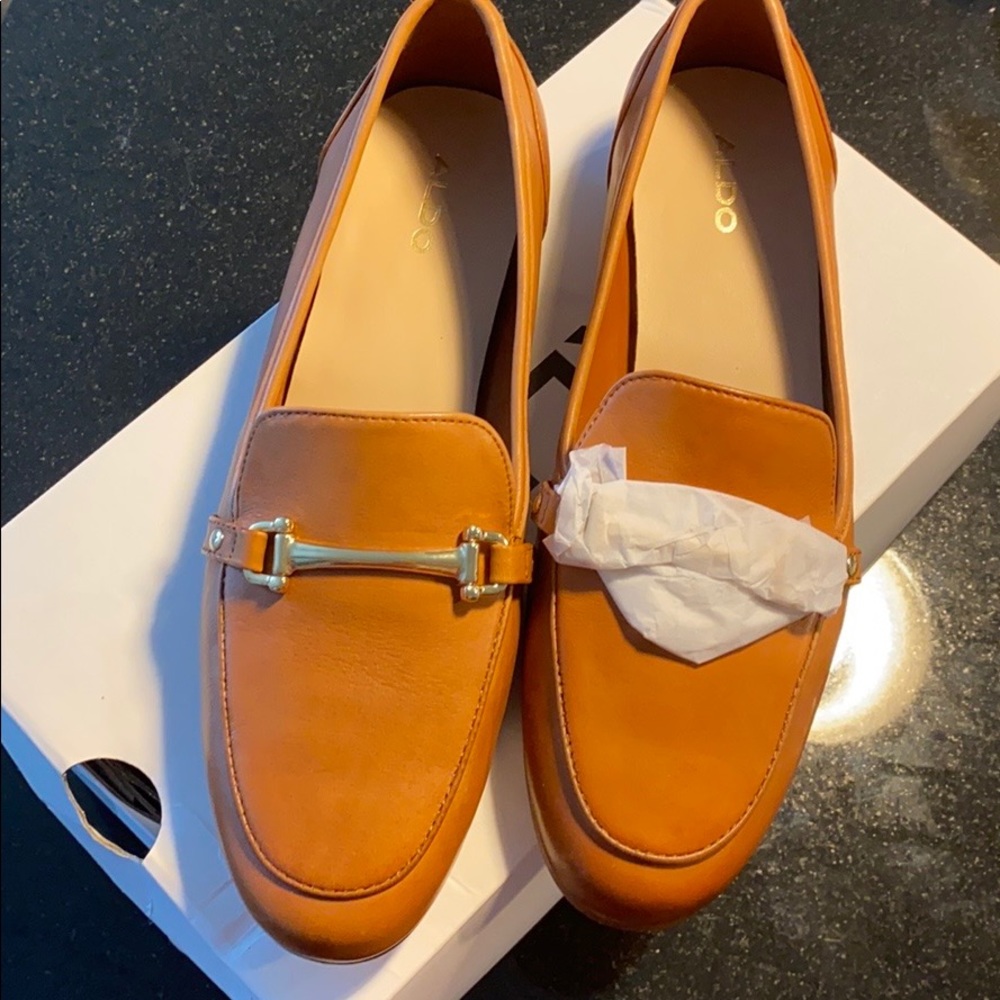 Brand New Leather Aldo loafers